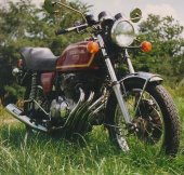 1977 Honda CB 400 F photo